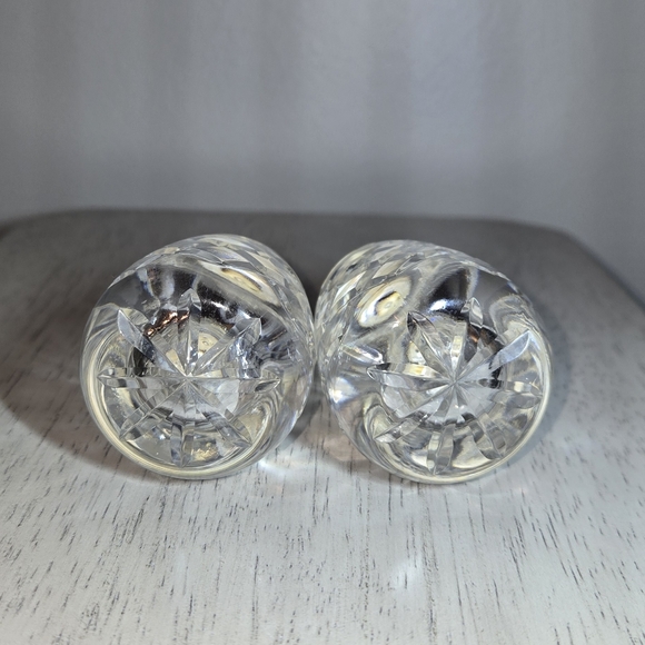 Waterford Crystal Glandore Salt and Pepper Shakers Pre-Owned Signed - Picture 2 of 6